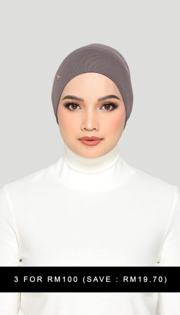 HANNAH SNOWCAP - STORMY