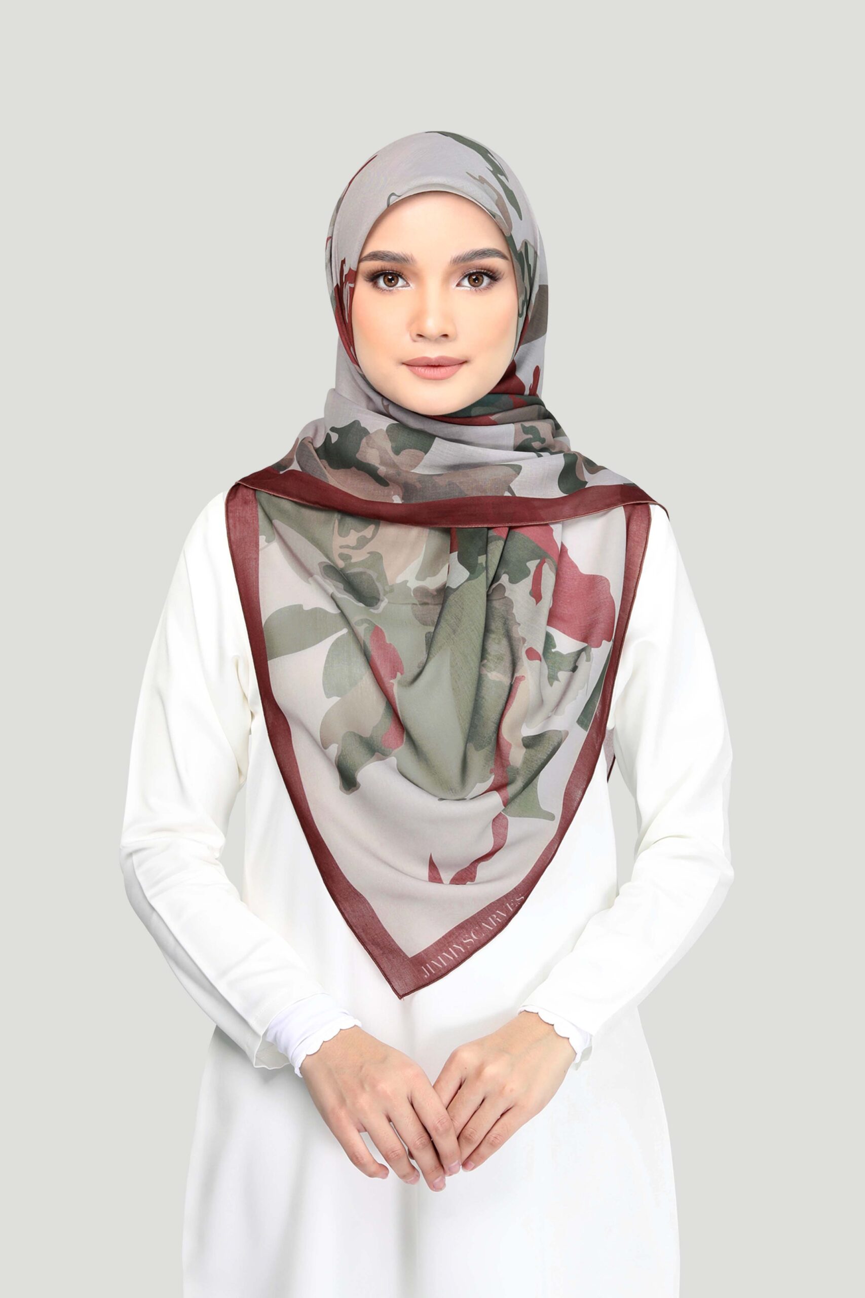 SARAH - SHIRAZ