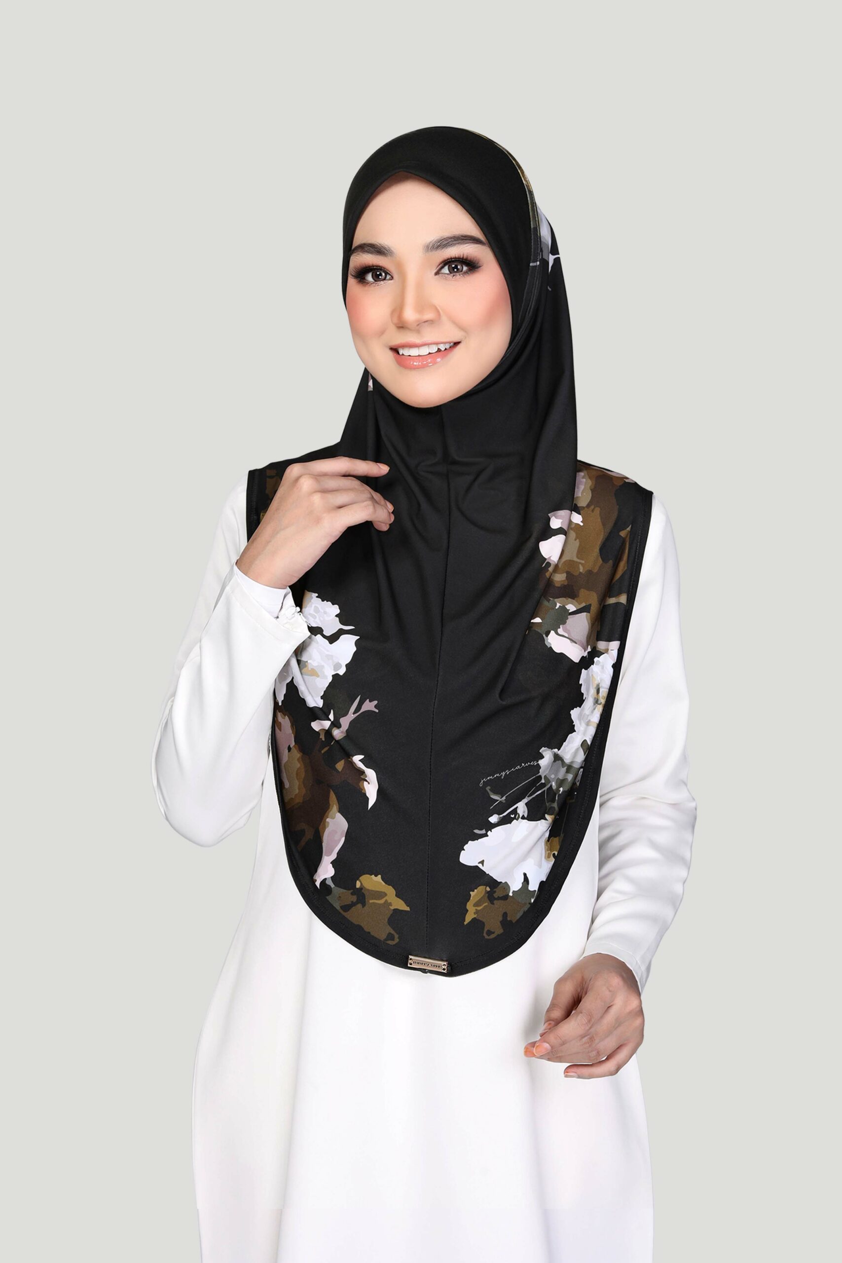 AISYA SARUNG - AMALAN