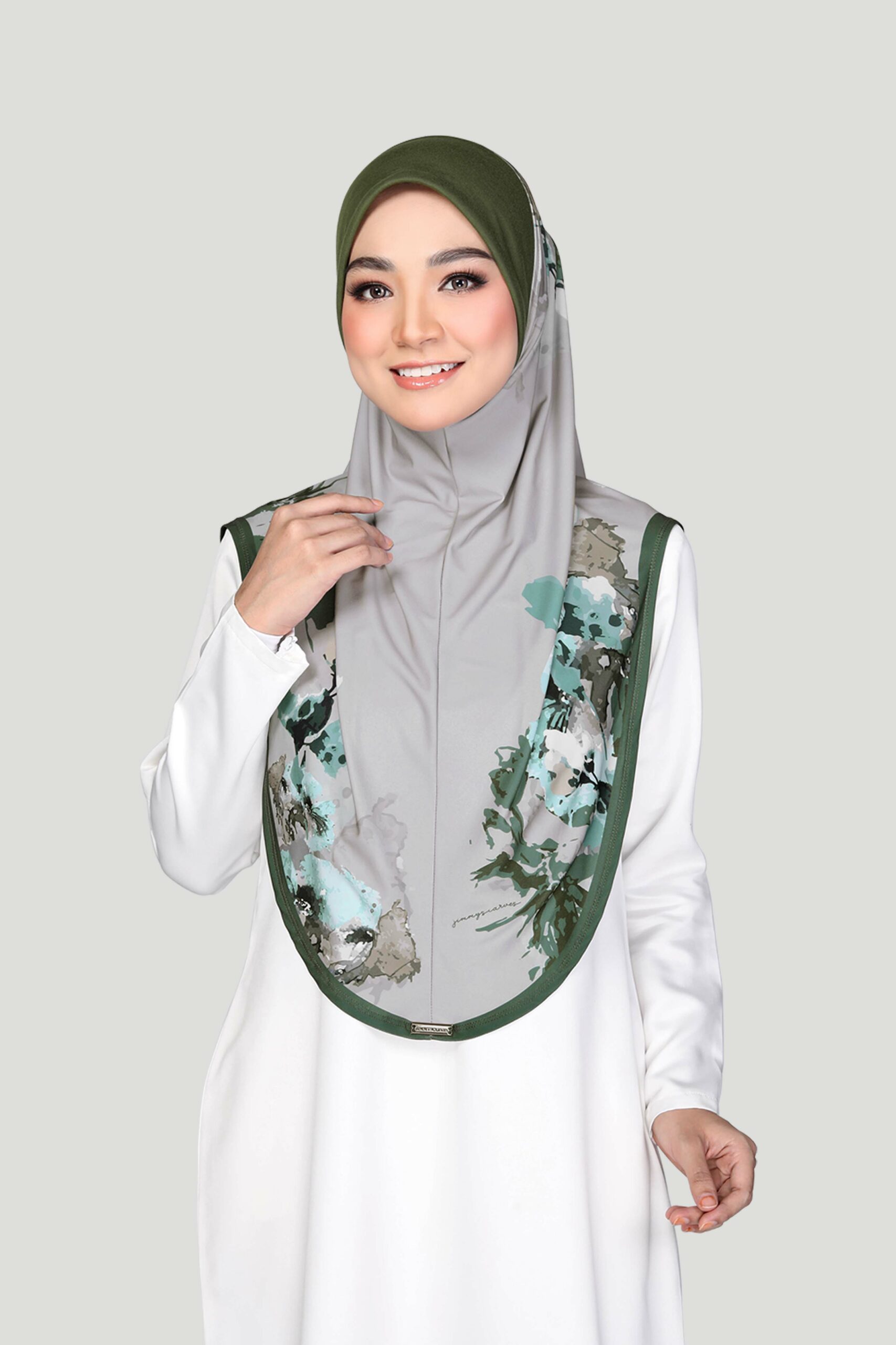 AISYA SARUNG - KASIH