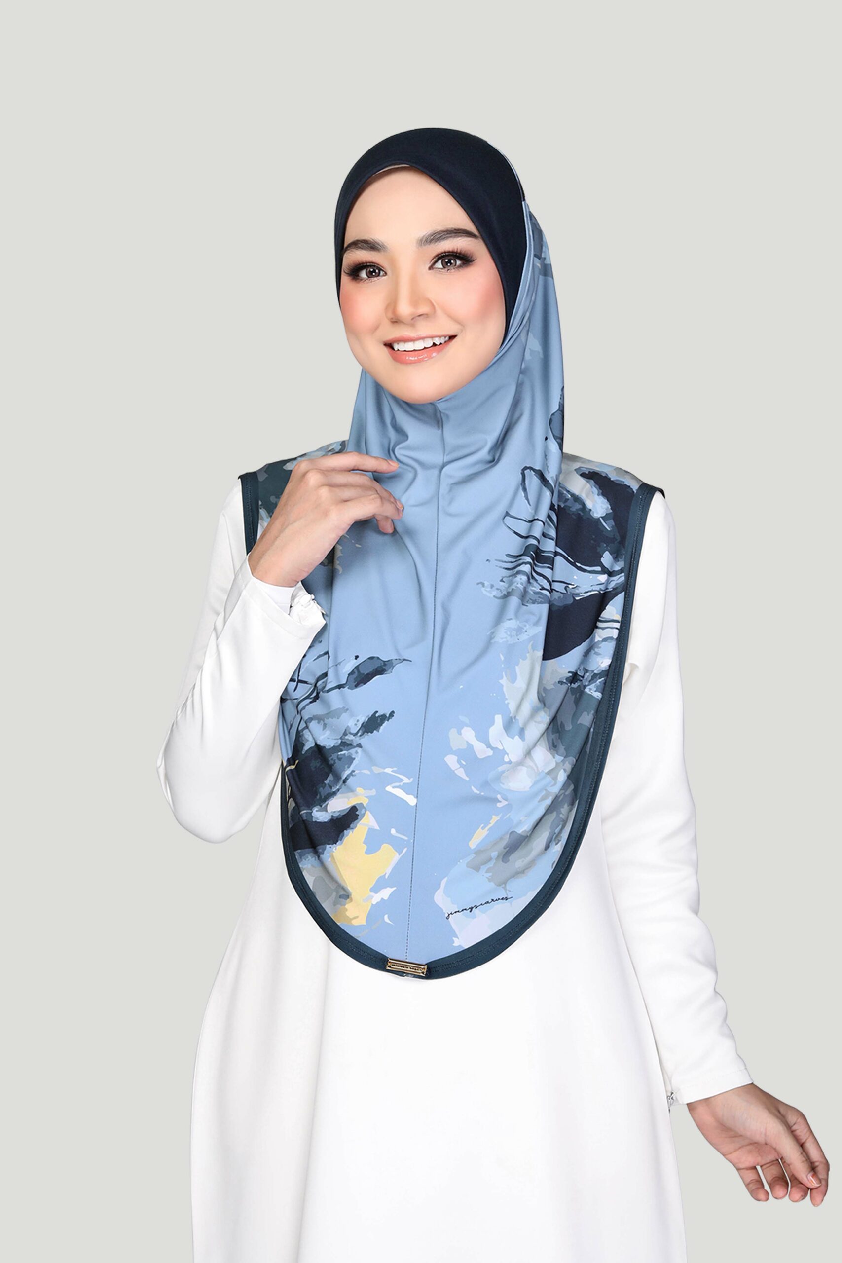 AISYA SARUNG - TAKBIR