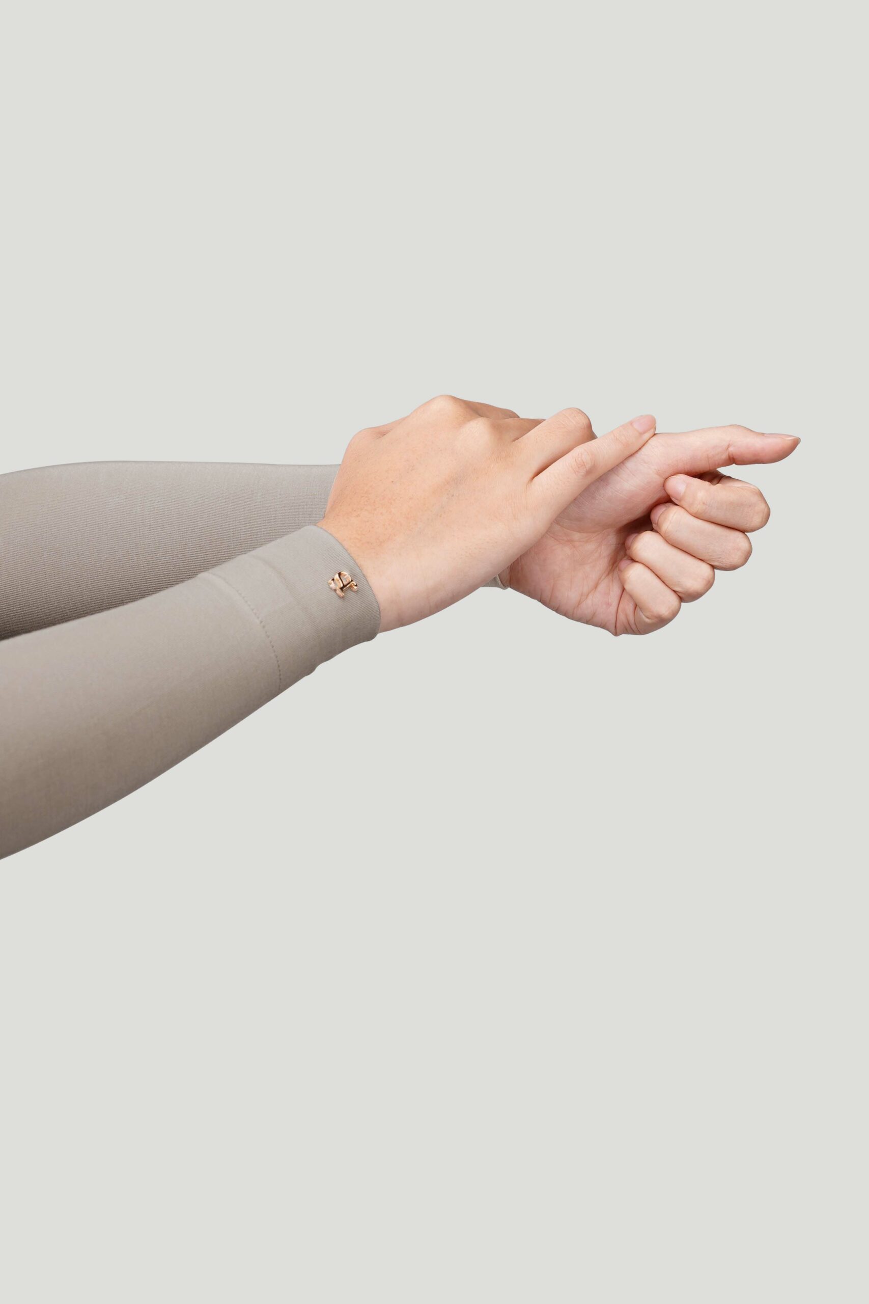 SARA HANDSOCK - LUNA - Image 3