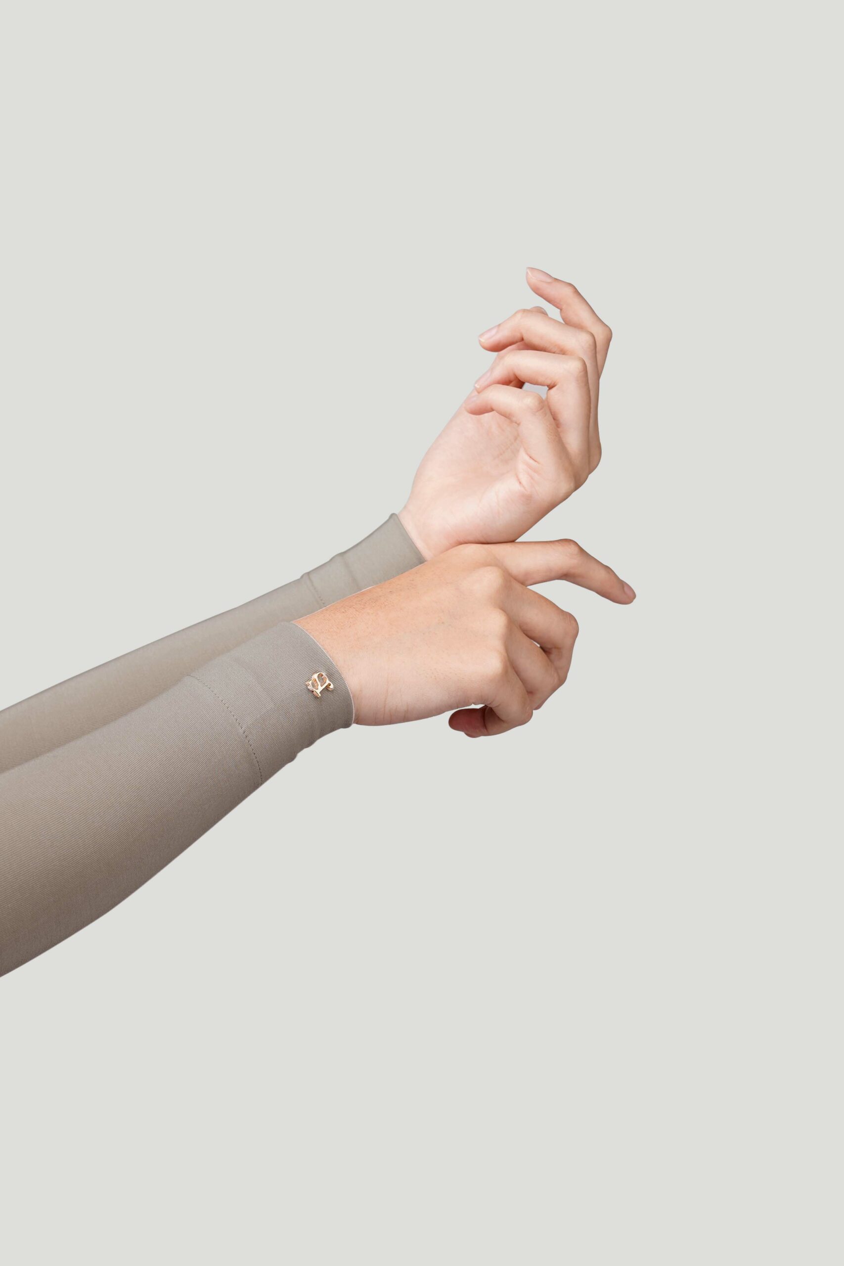 SARA HANDSOCK - LUNA - Image 2