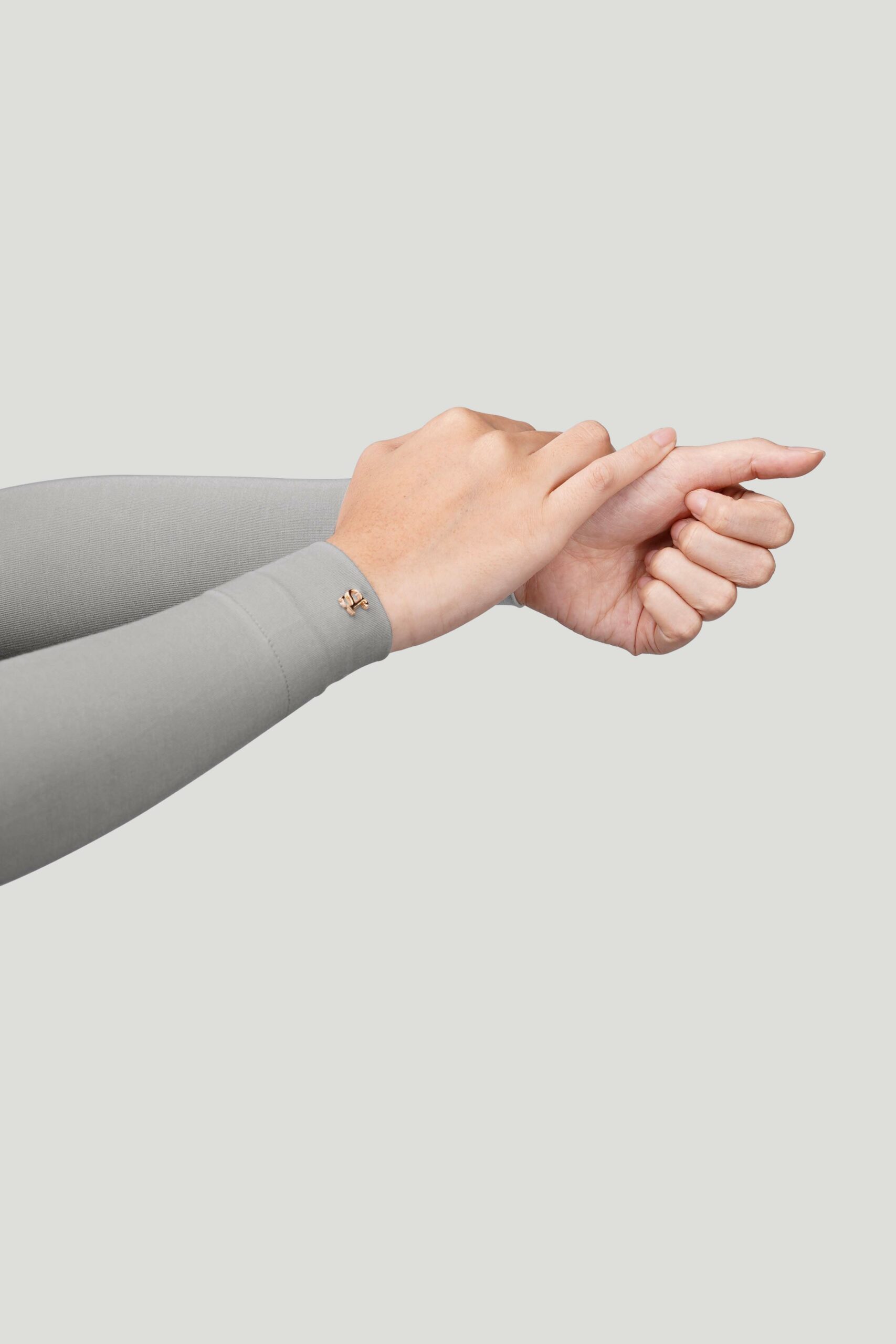 SARA HANDSOCK - NOVA - Image 2