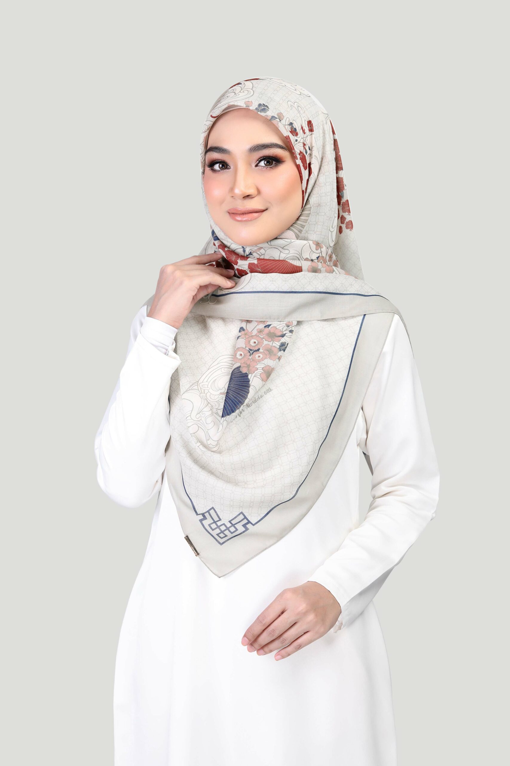 SARAH - HUSSEIN ONN - Image 2