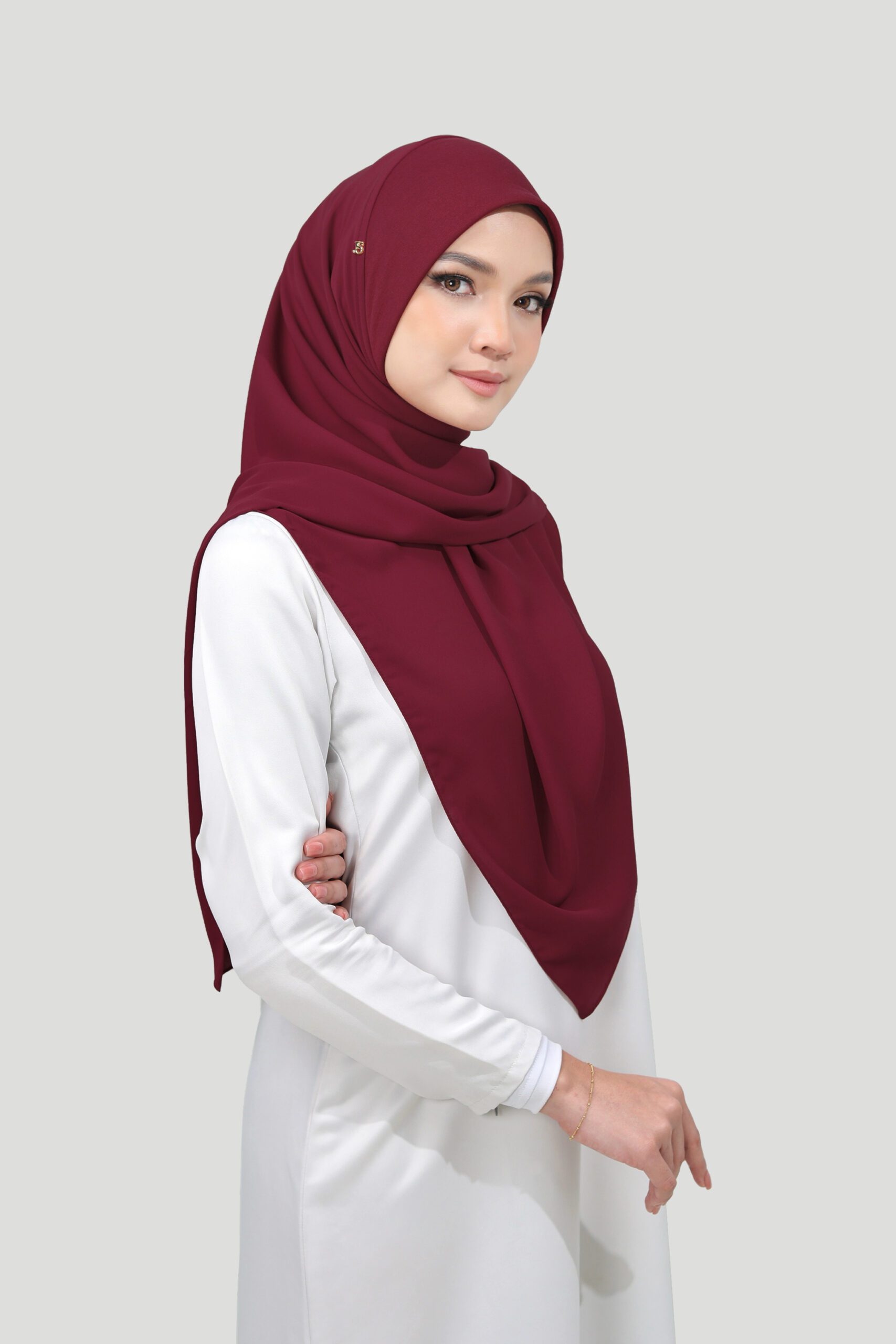 MALEEQA PLAIN - AUBURN