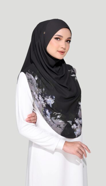 ROSE MAJESTIC - DEENA