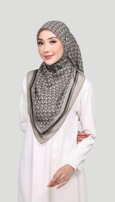 SARAH MONOGRAM - BUNIYA