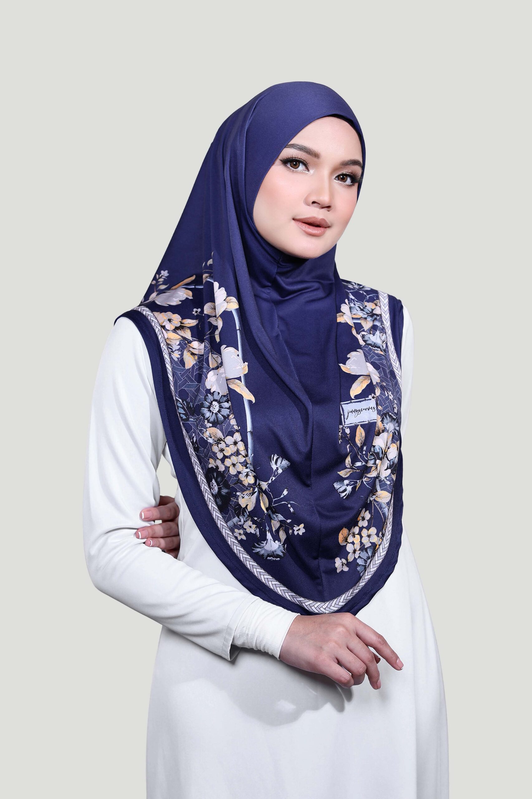 HANNA DE BLOOM - NAVYA