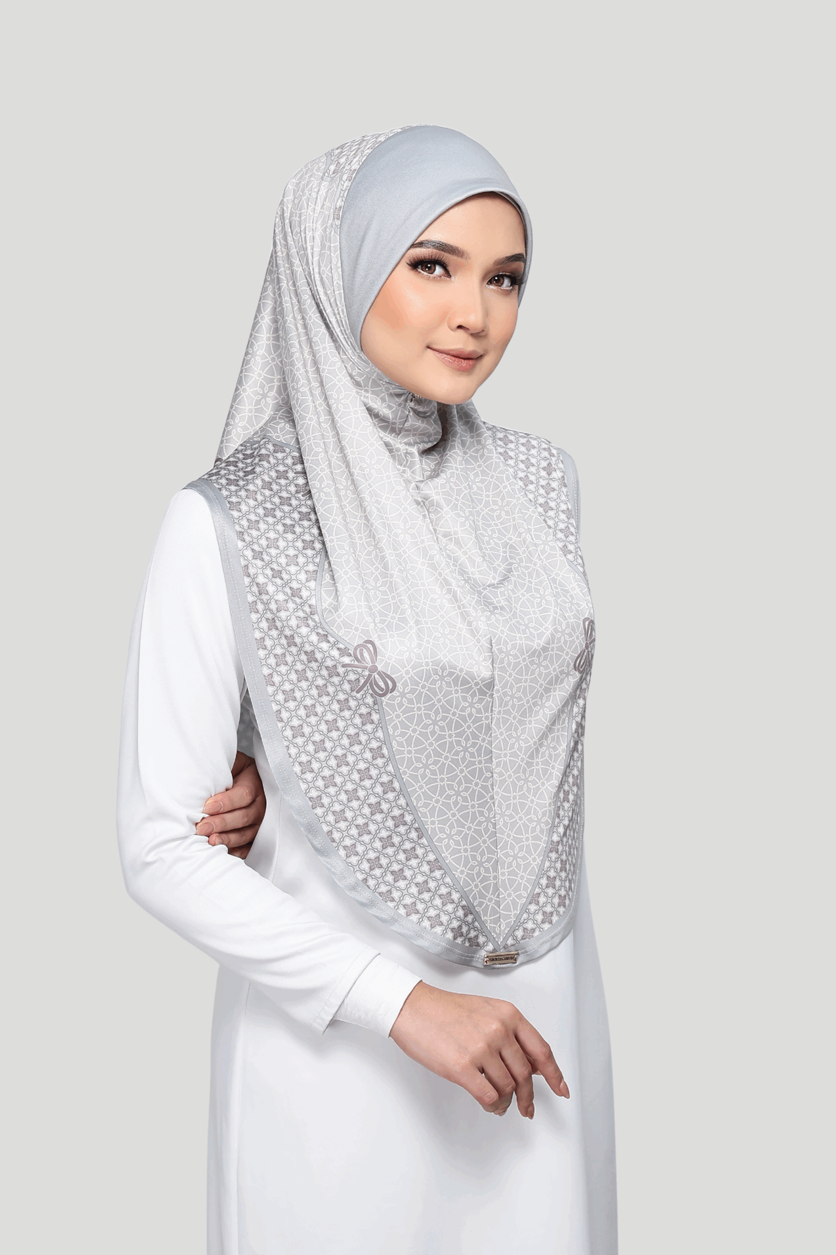 WARDA MONOGRAM - NOOR